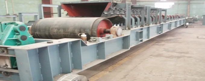 "Reversible Shuttle Conveyor"